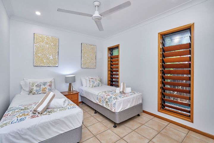 Room 4 of 29