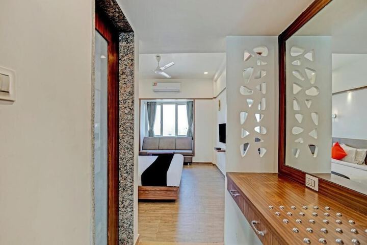 Room 5 of 20