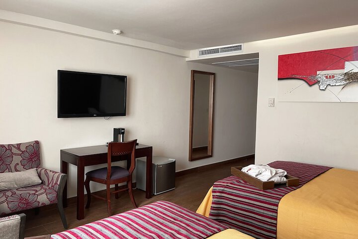 Room 21 of 84