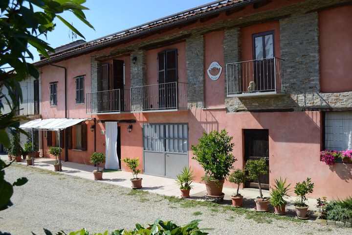Agriturismo Cà Trinchè in Santo Stefano Belbo