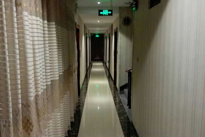 Hotel Interior 8 of 14