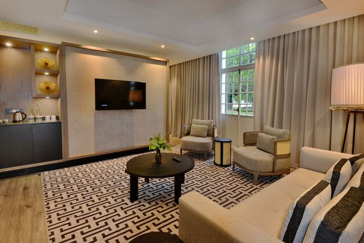 Room 26 of 130