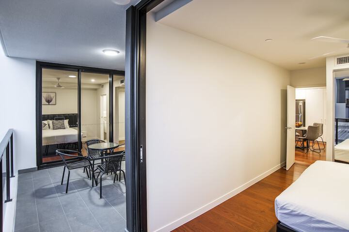 Room 8 of 38