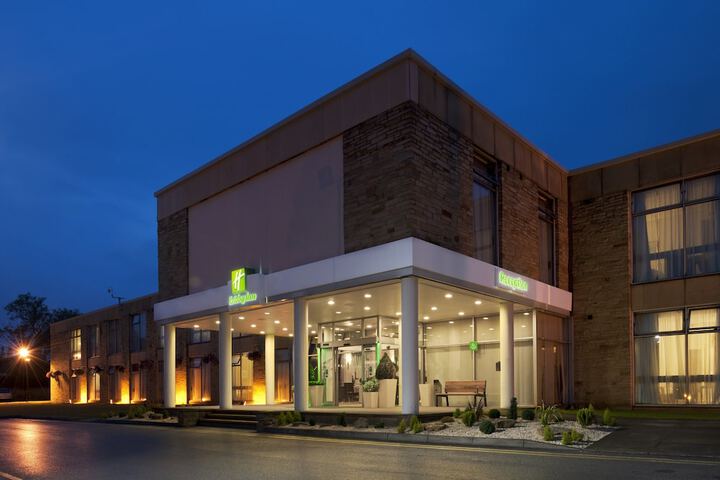 Hotel 77 of 82