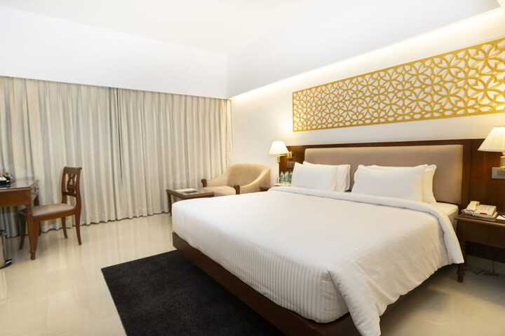 Room 16 of 63