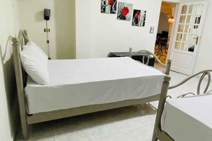 Room 44 of 114