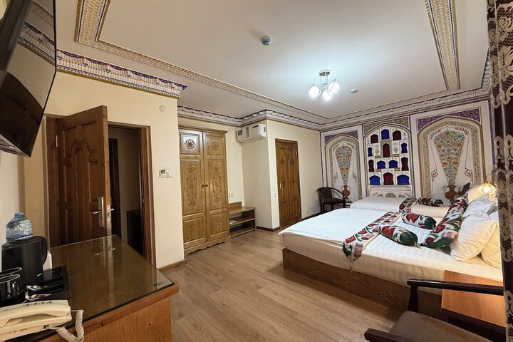 Room 26 of 68