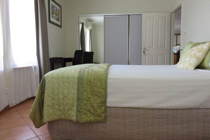 Room 85 of 144