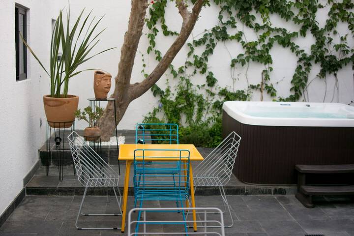 Terrace/Patio 77 of 79