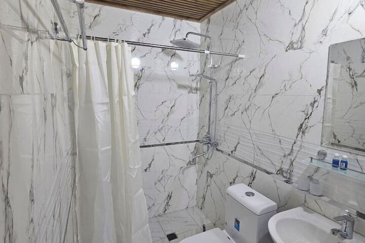 Room 41 of 44