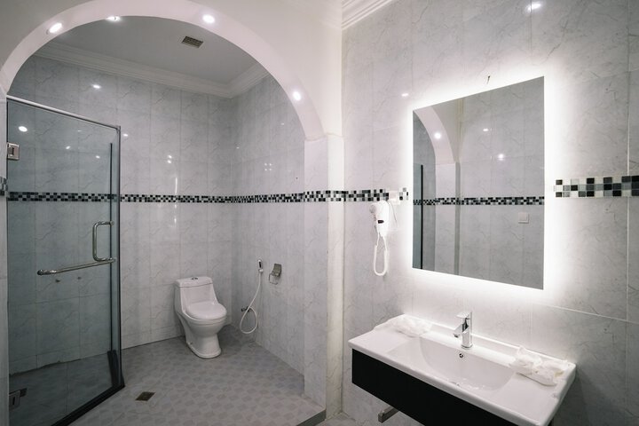 Room 7 of 29