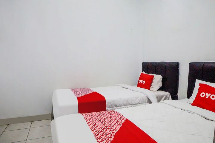 Room 15 of 23