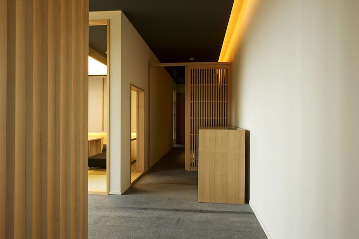 Room 16 of 86