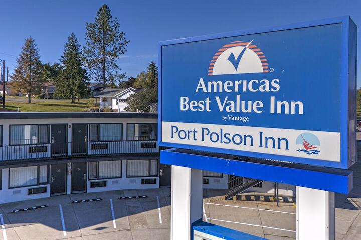 Hotel 138 of 141