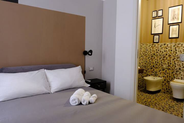Room 7 of 34
