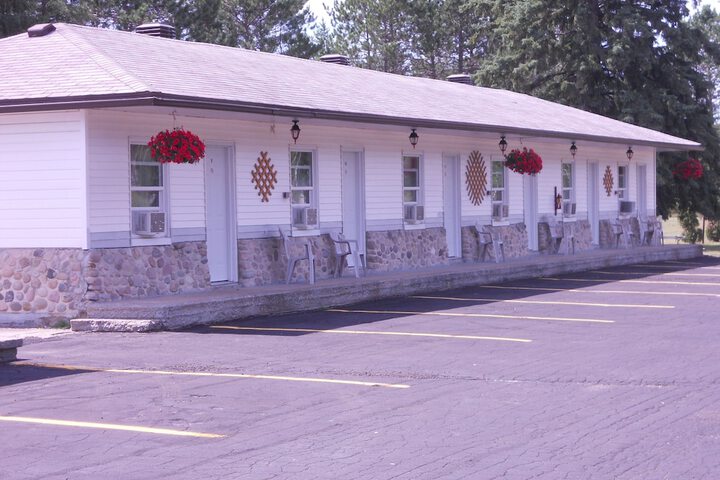 Hotel 52 of 62