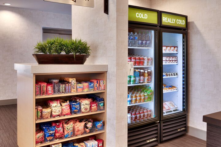 Snack bar