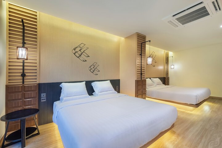 Room 55 of 90