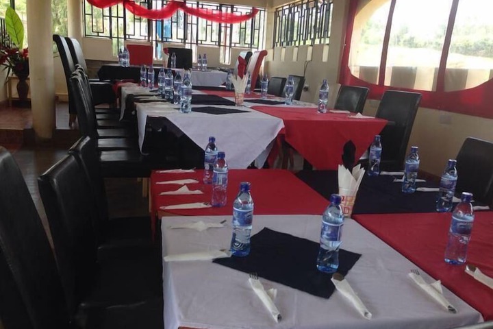 Dining Photos