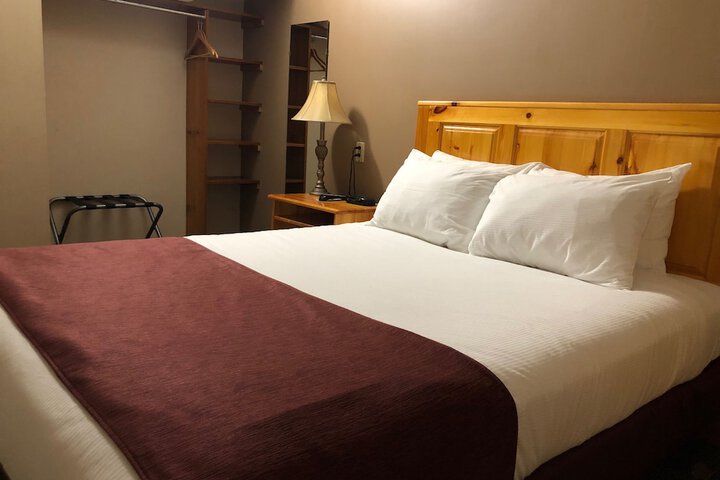 Room 15 of 69