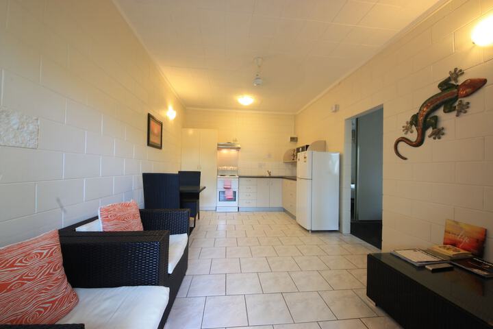 Room 16 of 37
