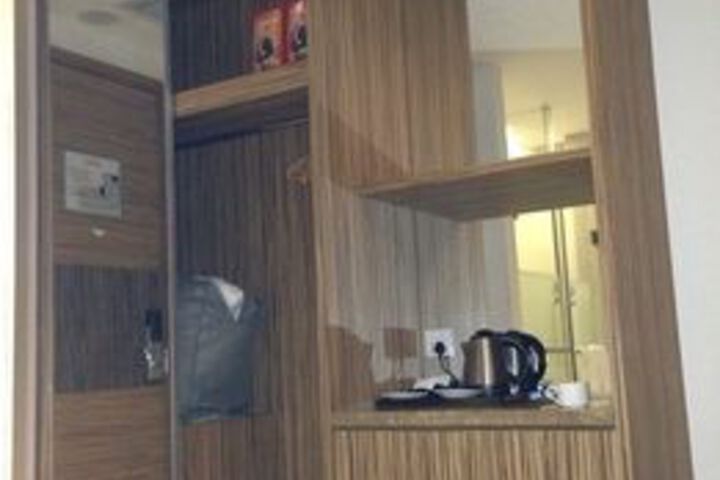 Room 42 of 69