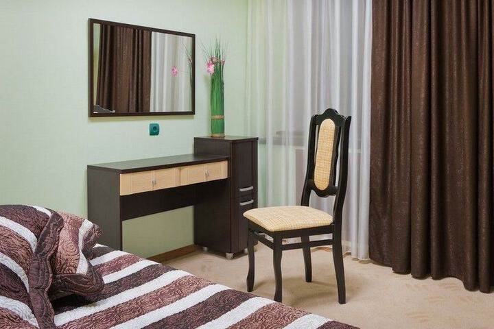 Room 30 of 36