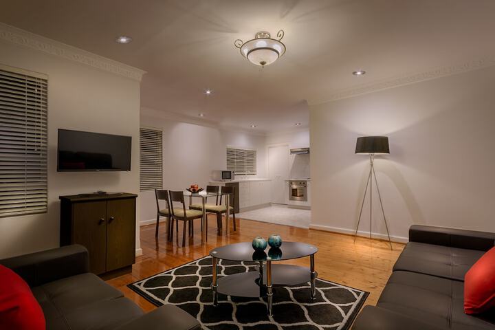 Room 11 of 22