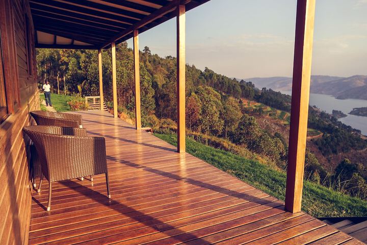 ARCADIA LODGES LAKE BUNYONYI