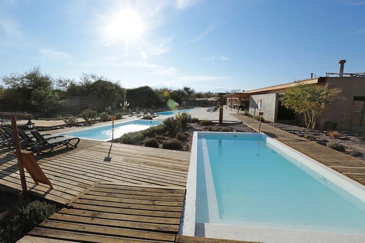 Pools & Facilities