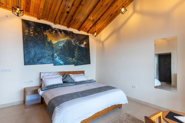 Room 10 of 56