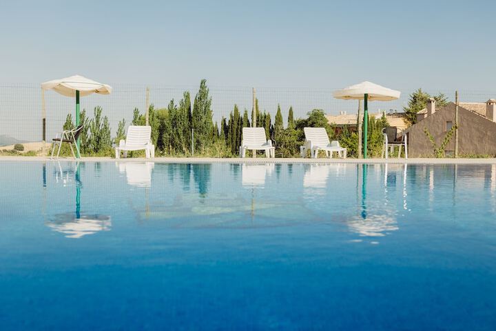 Pool 23 of 30