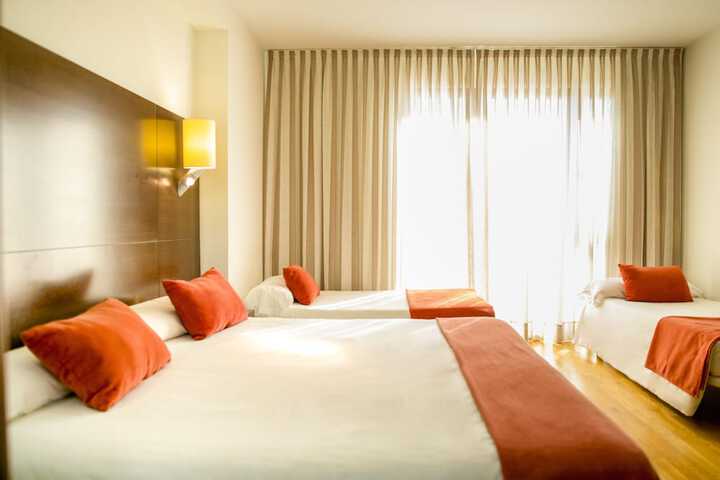 Room 25 of 75