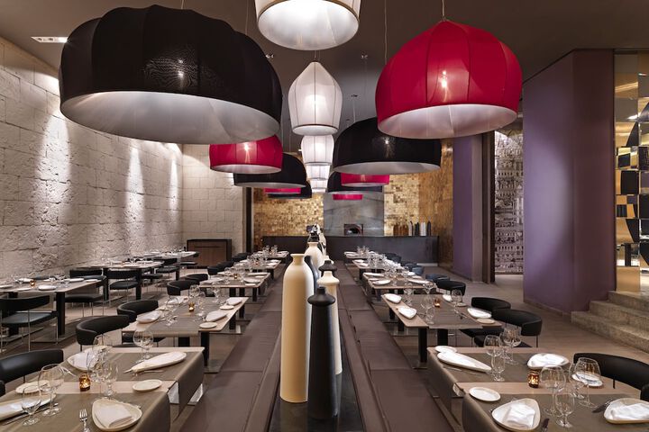 Dining 122 of 177