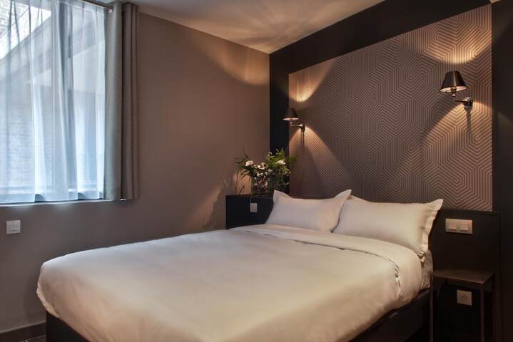 Room 13 of 44
