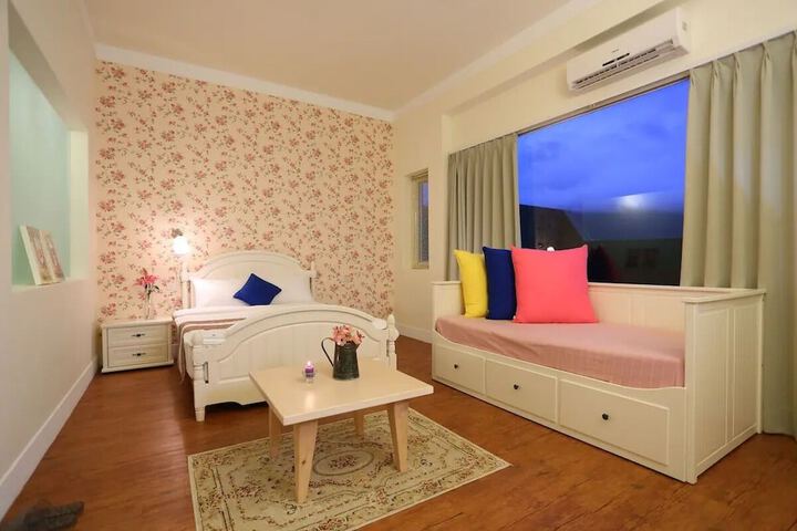 Room 46 of 60