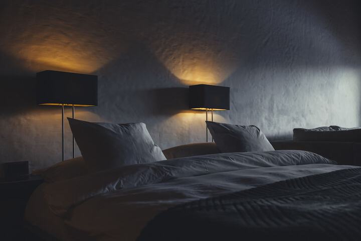 Room 33 of 79