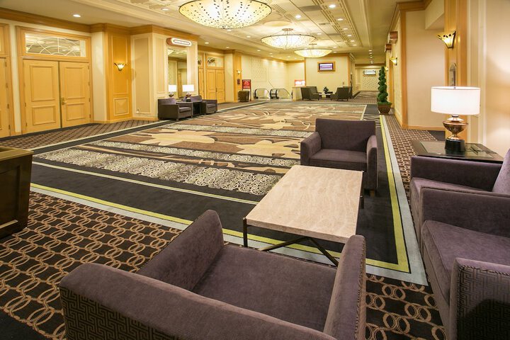 Ballroom/Hall 32 of 38