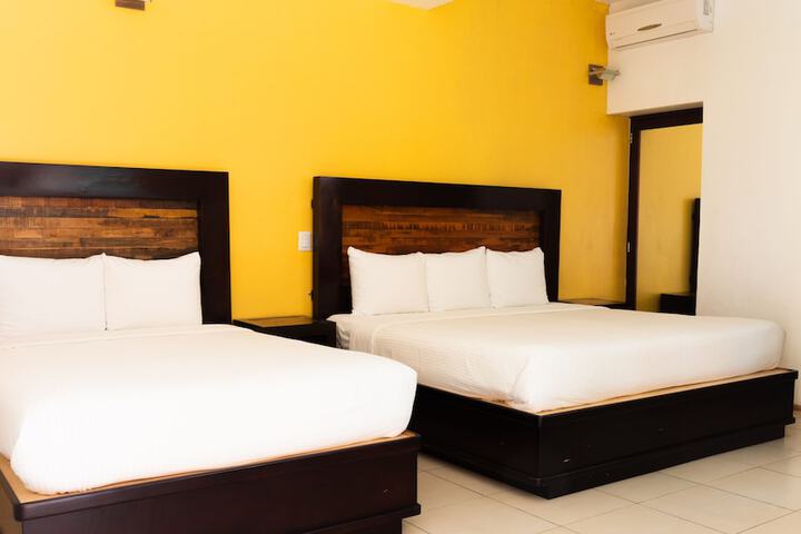 Room 6 of 34