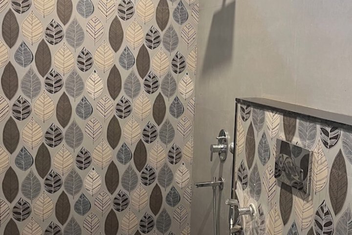 Room 63 of 82