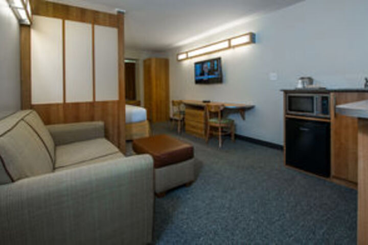 Suite Room