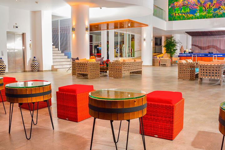 Hotel Interior 11 of 98