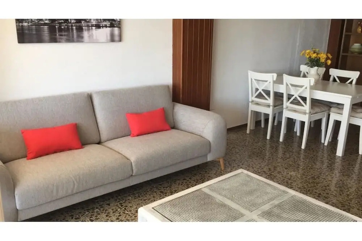Room 3 of 16