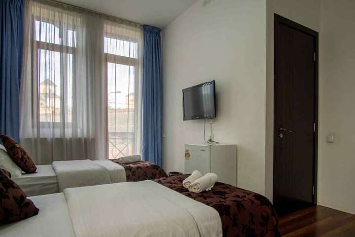 Room 38 of 87
