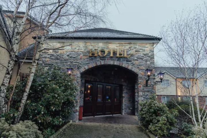 Hotel 67 of 72