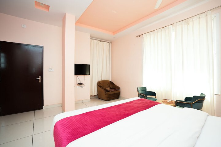 Room 8 of 55