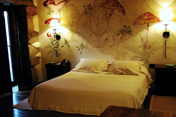 Room 8 of 41