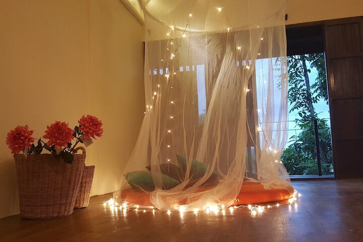Room 2 of 12