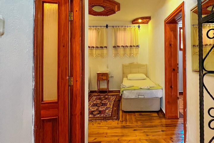 Room 41 of 139