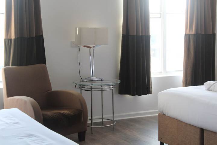 Room 14 of 78